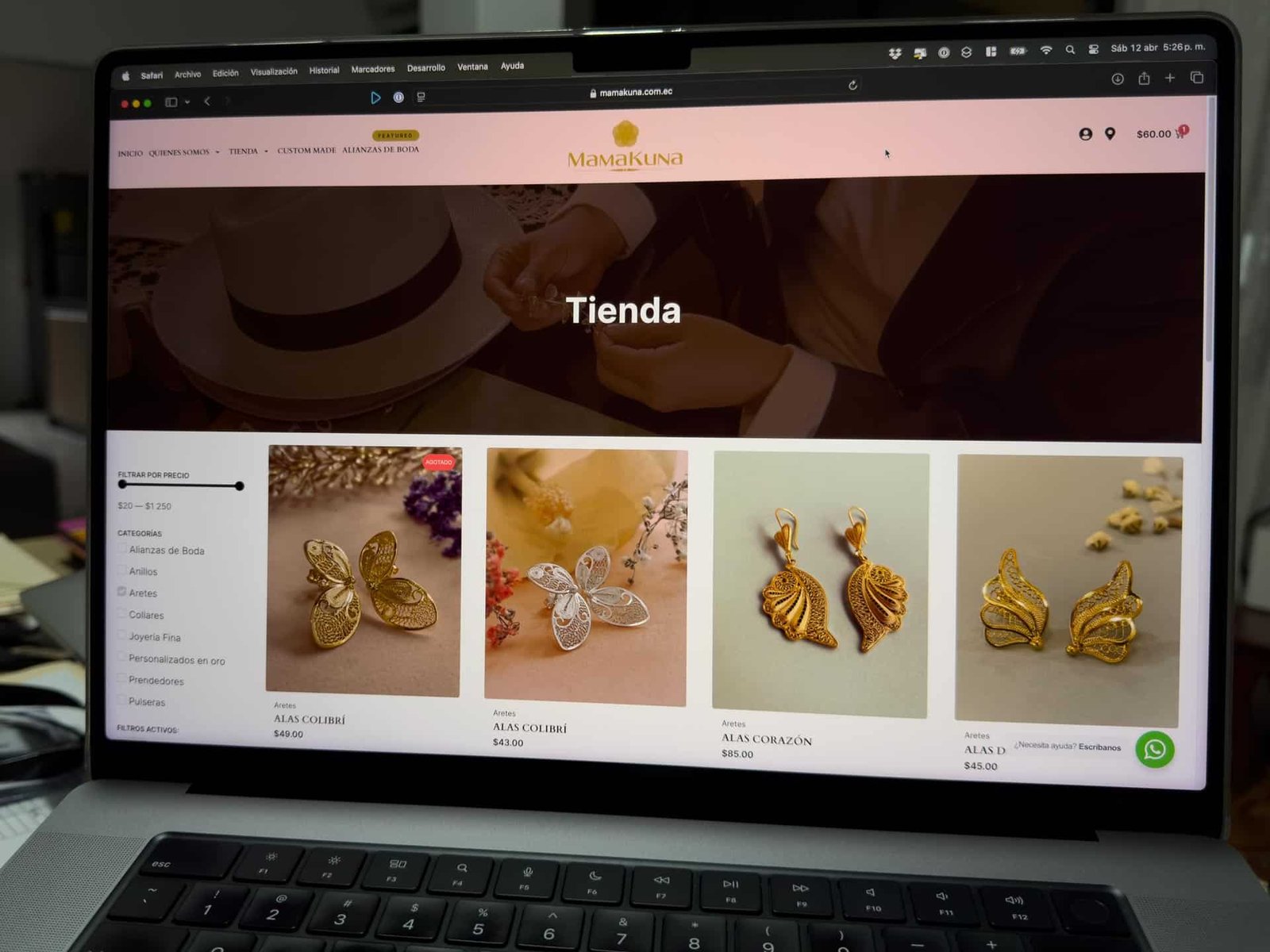 Tienda en linea MamaKuna Joyas de la diseñadora cuencana Mónica Villegas, ubicada en Quito, Ecuador.